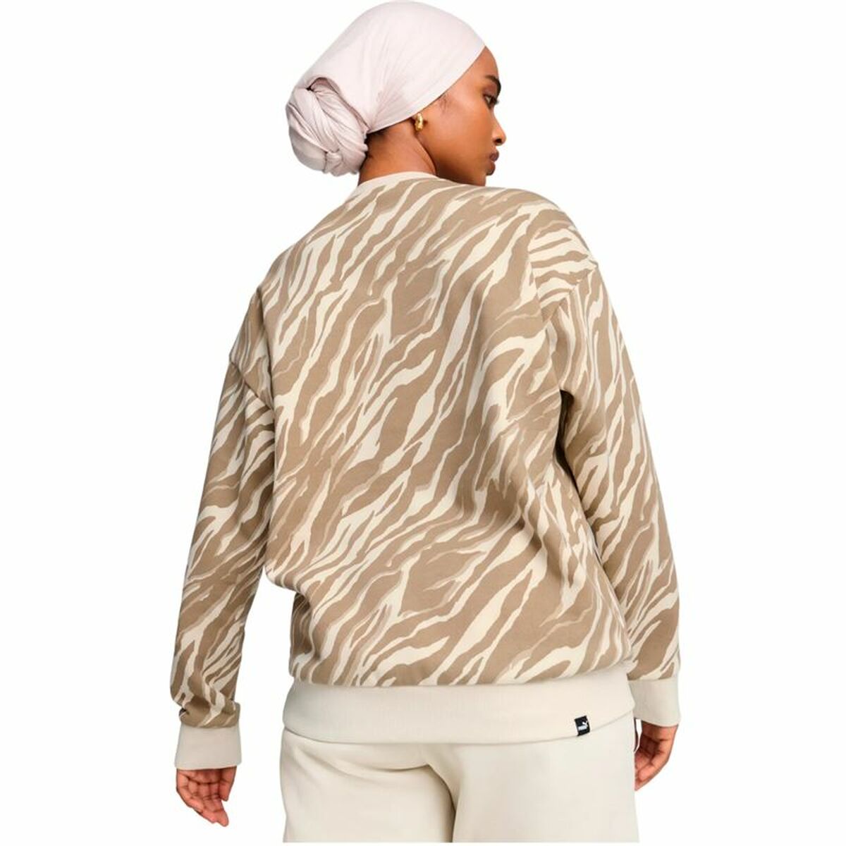 Women’s Sweatshirt without Hood Puma Essentials+ Animal Aop Crew Fl Mujer-1