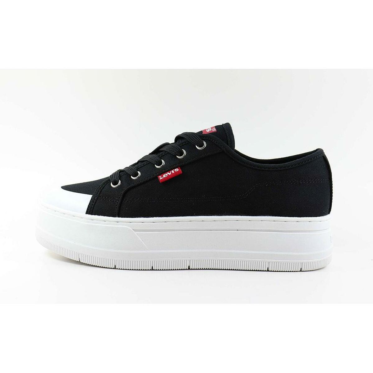 Women’s Casual Trainers Levi's  MAUI LIGHT VTAM0031T 0003 Black-0