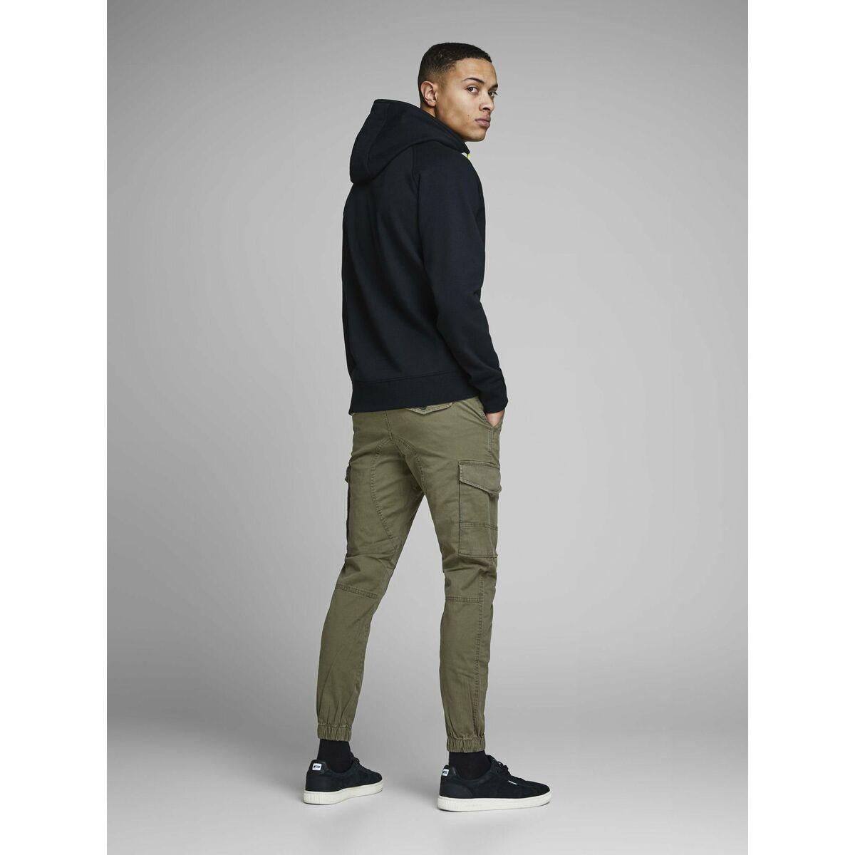 Trousers Jack & Jones JPSTPAUL FLAKE CARGO 12141844 Green-27
