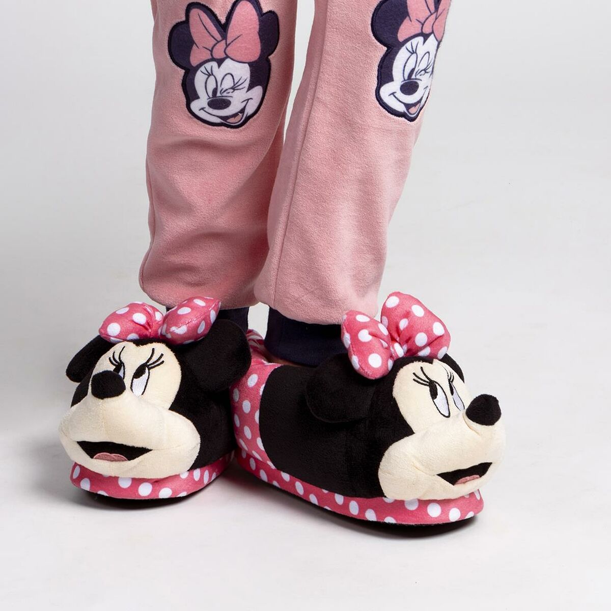 3D House Slippers Minnie Mouse-4