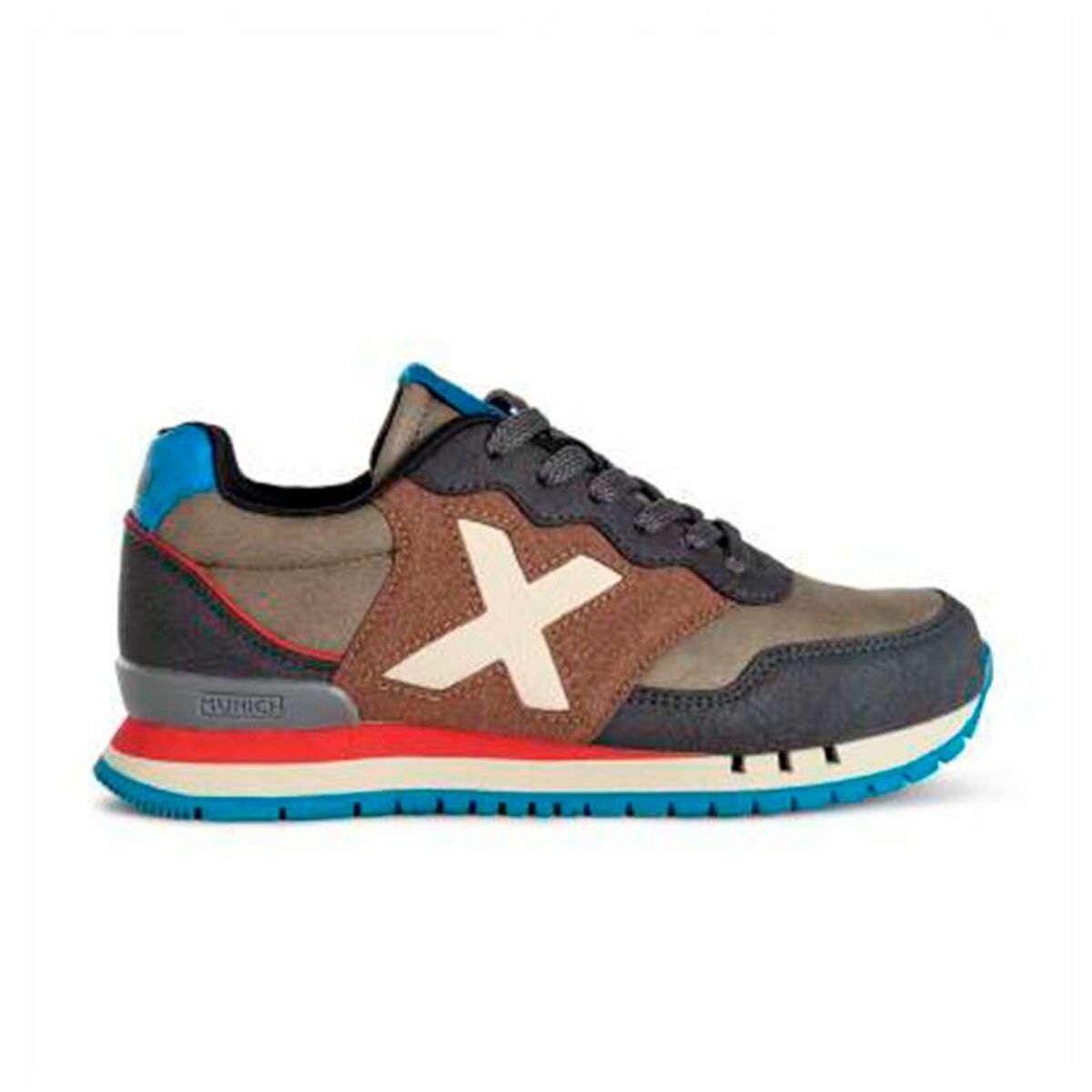 Sports Shoes for Kids Munich Dash Kid 153 Brown-0