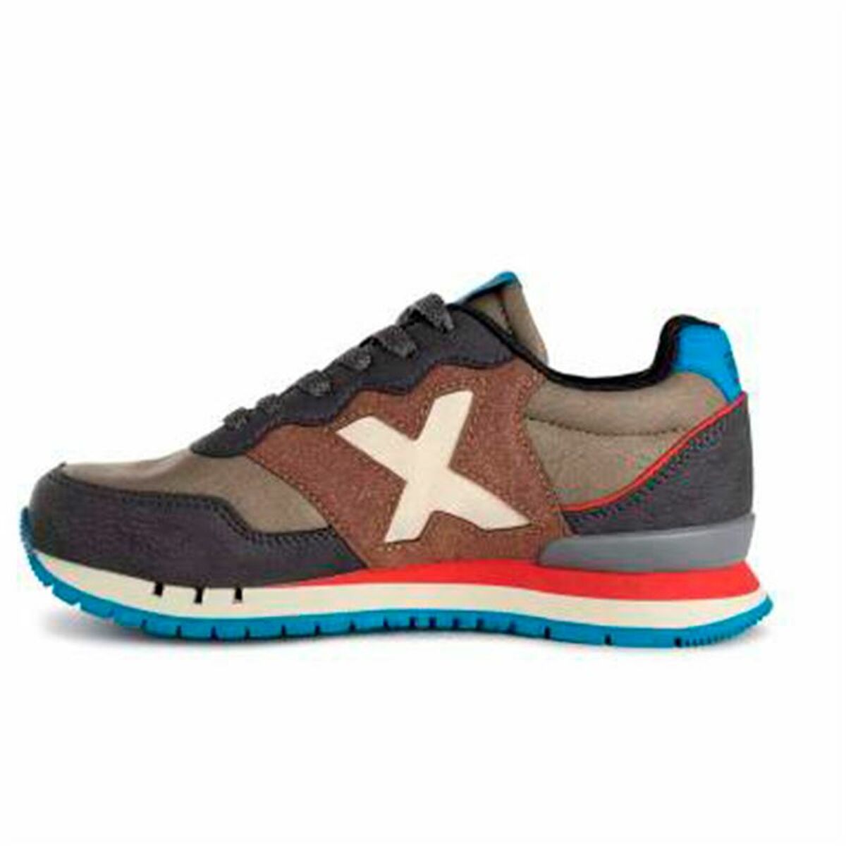 Sports Shoes for Kids Munich Dash Kid 153 Brown-3