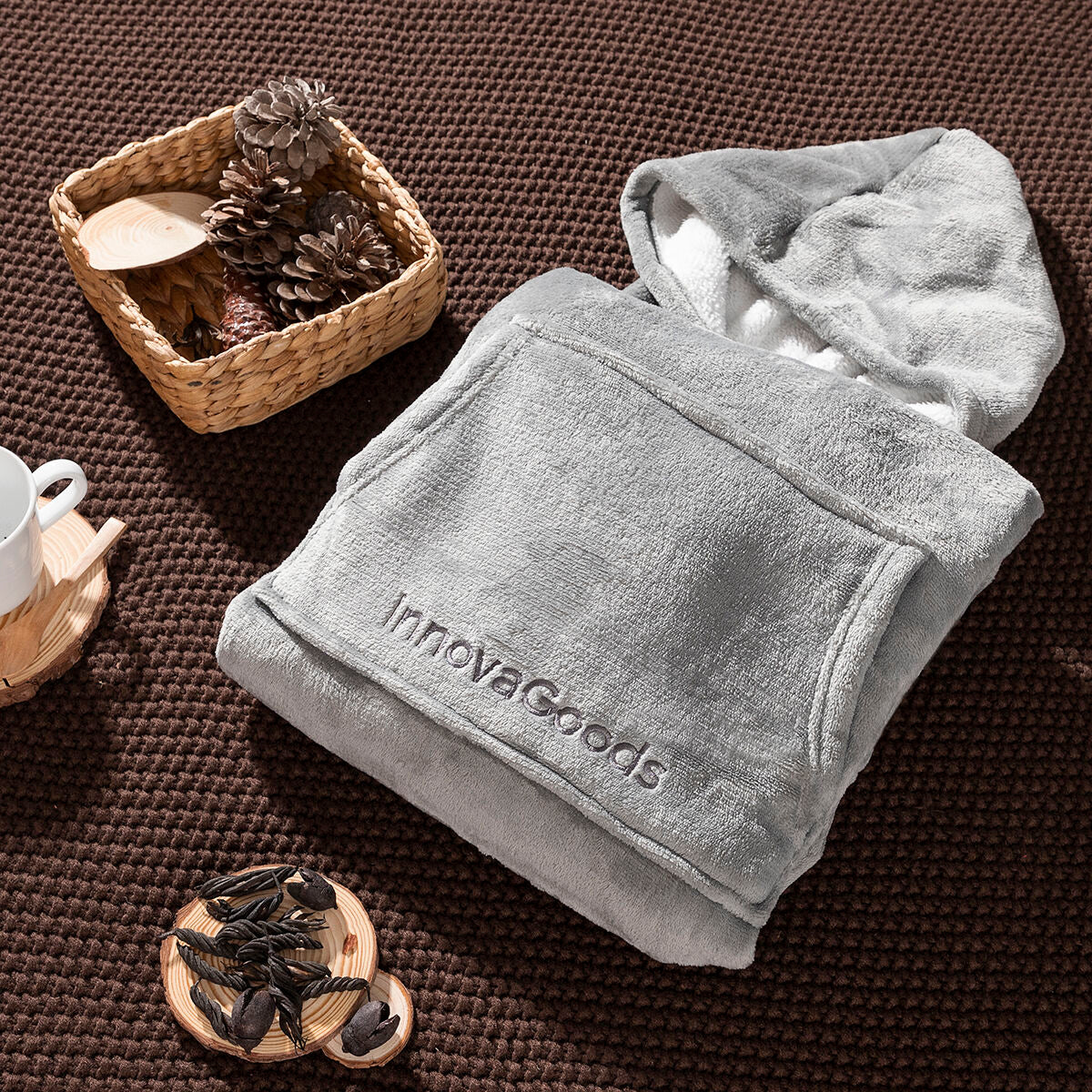 Oversized Sweatshirt Blanket with Fleece Lining Swug InnovaGoods-6